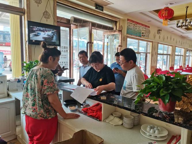 不同高爾夫球桿球頭形狀發(fā)球軌跡區(qū)別