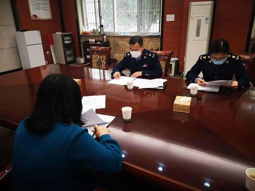 高爾夫球具套裝個(gè)性化定制服務(wù)方案