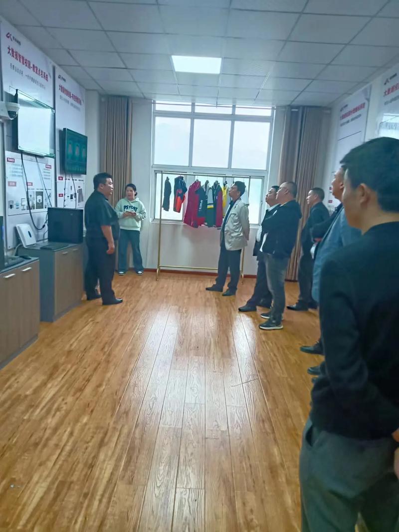 高爾夫握把防滑設(shè)計詳解與使用體驗分享